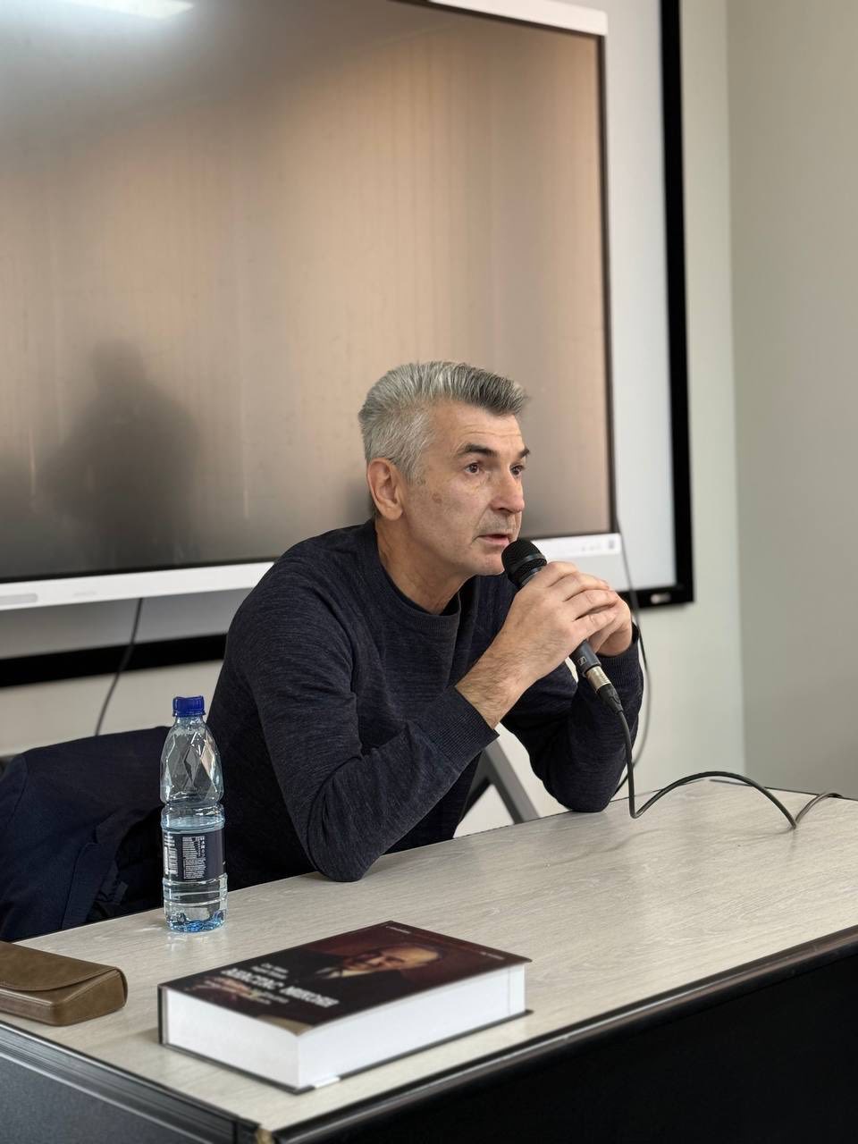 «Один роман я пишу, другой обдумываю, а третий планирую»: Андрей Рубанов